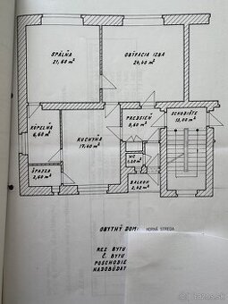 3-izbový byt (90 m²) + 1 594 m² pozemkov v súkromnom areáli