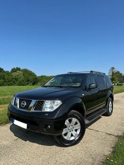 Nissan Pathfinder 2.5 dCI Automat 7-miestny