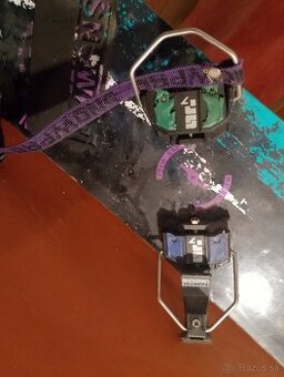 snowboard