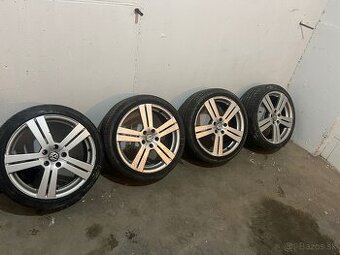 elektrony 225/40 r18 - 1