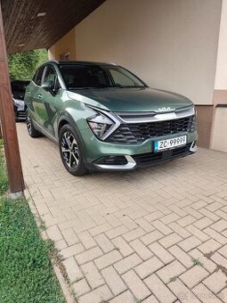 Kia Sportage benzín 4x4 automat