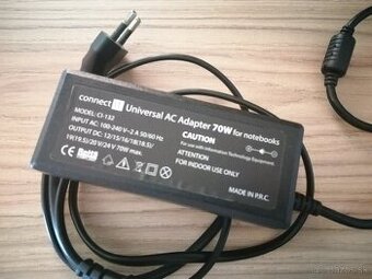 Univerzálny napájací adaptér 70 W