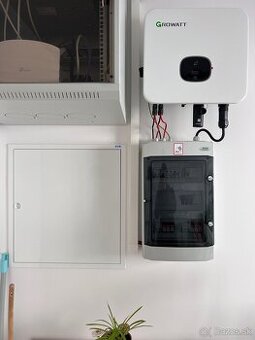 Hybridný Menič growatt mod 9000tl3 xh