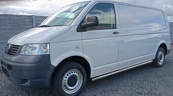 Predam Volkswagen Transporter T5 1.9TDI bez DPF