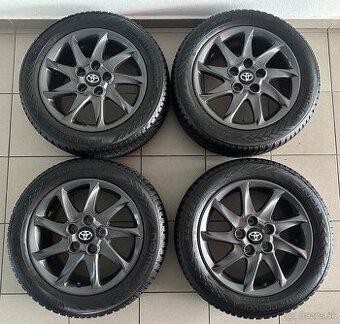 Originál elektróny ®Toyota Auris 5x114,3 205/55 R16 zimne