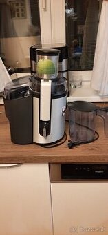 Lacno predám odšťavovač