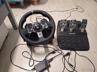 Logitech G920 Driving Force s pedálmi