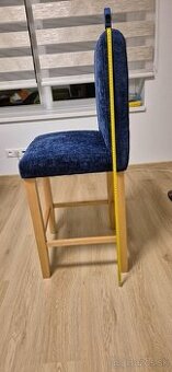 Čalúnená barová stolička