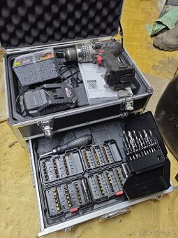 Parkside aku vŕtačka + nabíjačka + batéria - 1