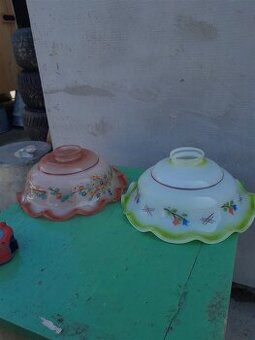 Predám staré  tienidlá na lampu