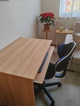 Stôl k PC + Stolička - DARUJEM ZA ODVOZ