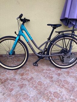 Damsky bicykel Marin