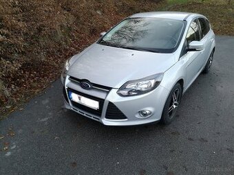 Strešný nosič Ford Focus 2012