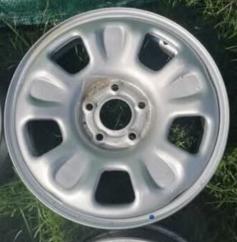 DUSTER 35eur plechový disk ORIGINÁL Renault Veľkosť disku 16