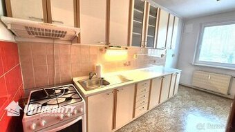 TOPOĽČANY – sídl. JUH – 3 – izb. byt / ul. Alexyho / 60 m2 /