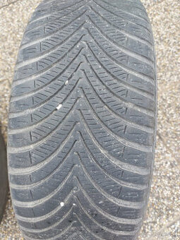 Kumho Solus 4S Ha32 215/55 R17 98W XL DOT 21