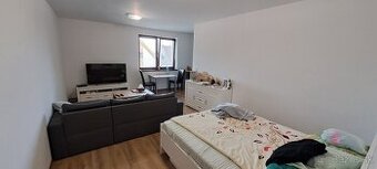 1 izbový byt 40 m2 s parkovacím miestom.