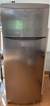 Chladnicka Hotpoint Ariston sirka 70cm, 180cm vyska