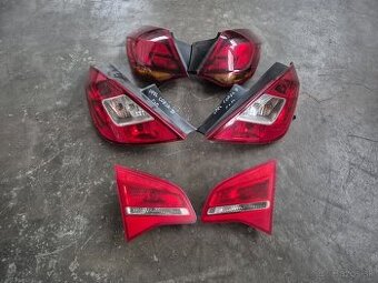 Zadne svetlo / svetla