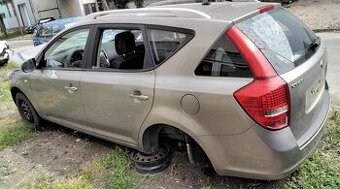 KIA CEED 1.6 CRDi 2010 predám MOTOR D4FB, trysky 0445110320