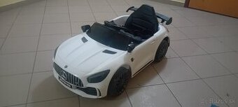 Detske elektrické autíčko