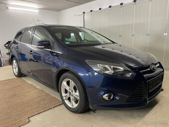 Ford Focus, 1.0 74kw Champions League Editon