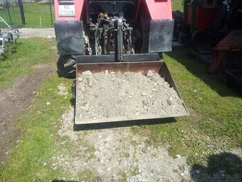 Lopata bedna za traktor