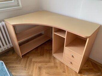Rohový psací stůl