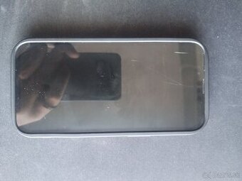Iphone 13 nefunkčný displej