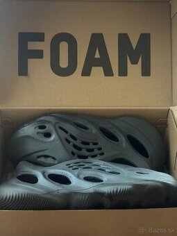 Adidas yeezy foam RNNR