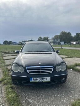 Mercedes Benz C220