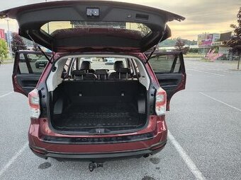 subaru forester 2016