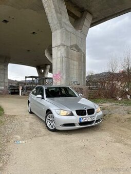 BMW E90