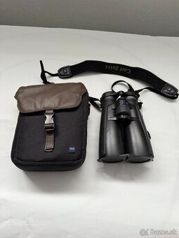 Binokulár ZEISS 8x54