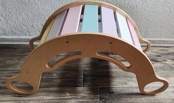 Montessori hojdačka Ellis design