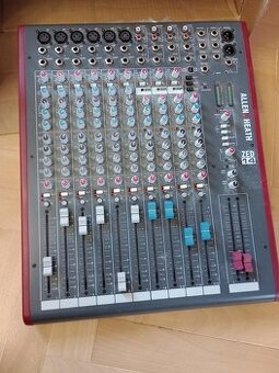 Allen & Heath ZED-14 (Analógový mixpult)