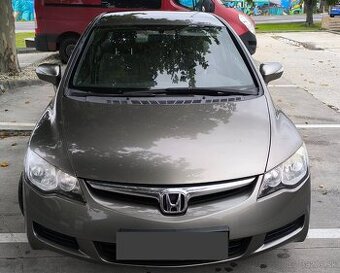 Honda civic 1.8 benzin