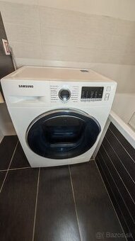 Predám práčku Samsung WD8NK52E0ZW/LE na náhradné diely