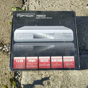 Satelitny prijímač Opticum 7000 CX