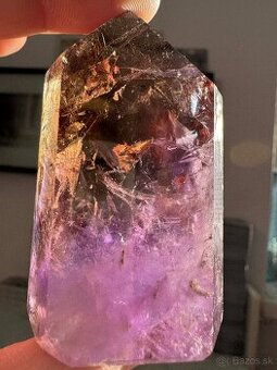 Predám Ametrine – prírodný kryštál 134 g (Ametyst + Citrín)