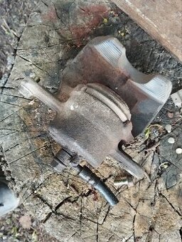 Brzdový strmeň Vitara