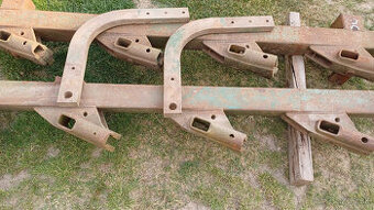 Štvorcový profil s držiakmi