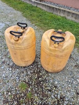 Predam 50l galony na naftu alebo olej,120l sud z nafty