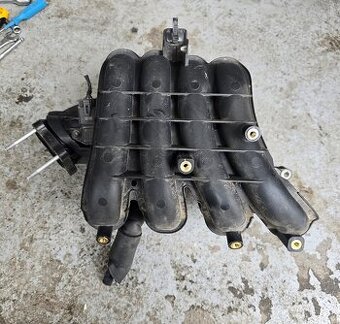 Sacie potrubie Hyundai i20 1.2 2010