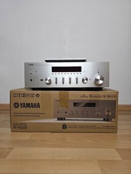 YAMAHA R-N500 / AirPlay / USB / Optika / Sub