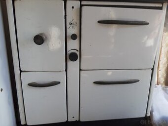 Sporak na tuhe palivo