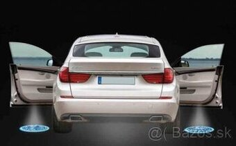 Nové projektory s logom Vášho auta do dverí auta