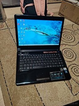 Asus UL08V