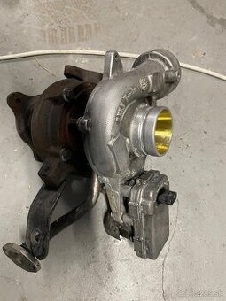 Turbo mercedes 2.2 125kw