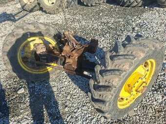 Predam predny nahon,tazka predna naprava traktor Zetor